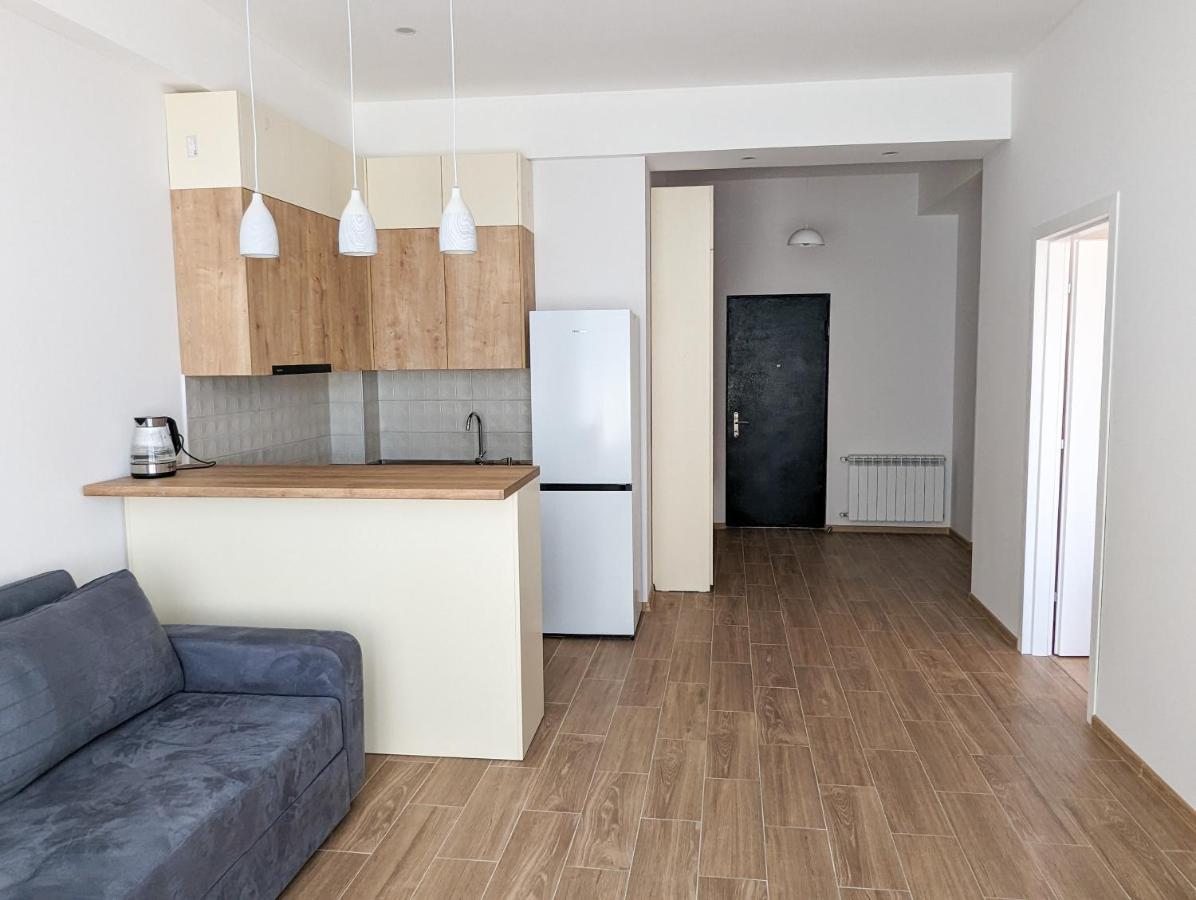 Brand New Apartment In Kʼutʼaisi Exterior foto
