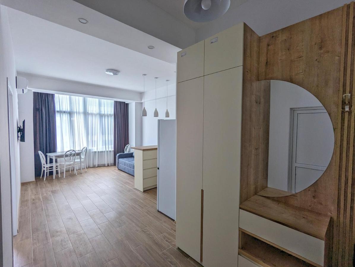 Brand New Apartment In Kʼutʼaisi Exterior foto